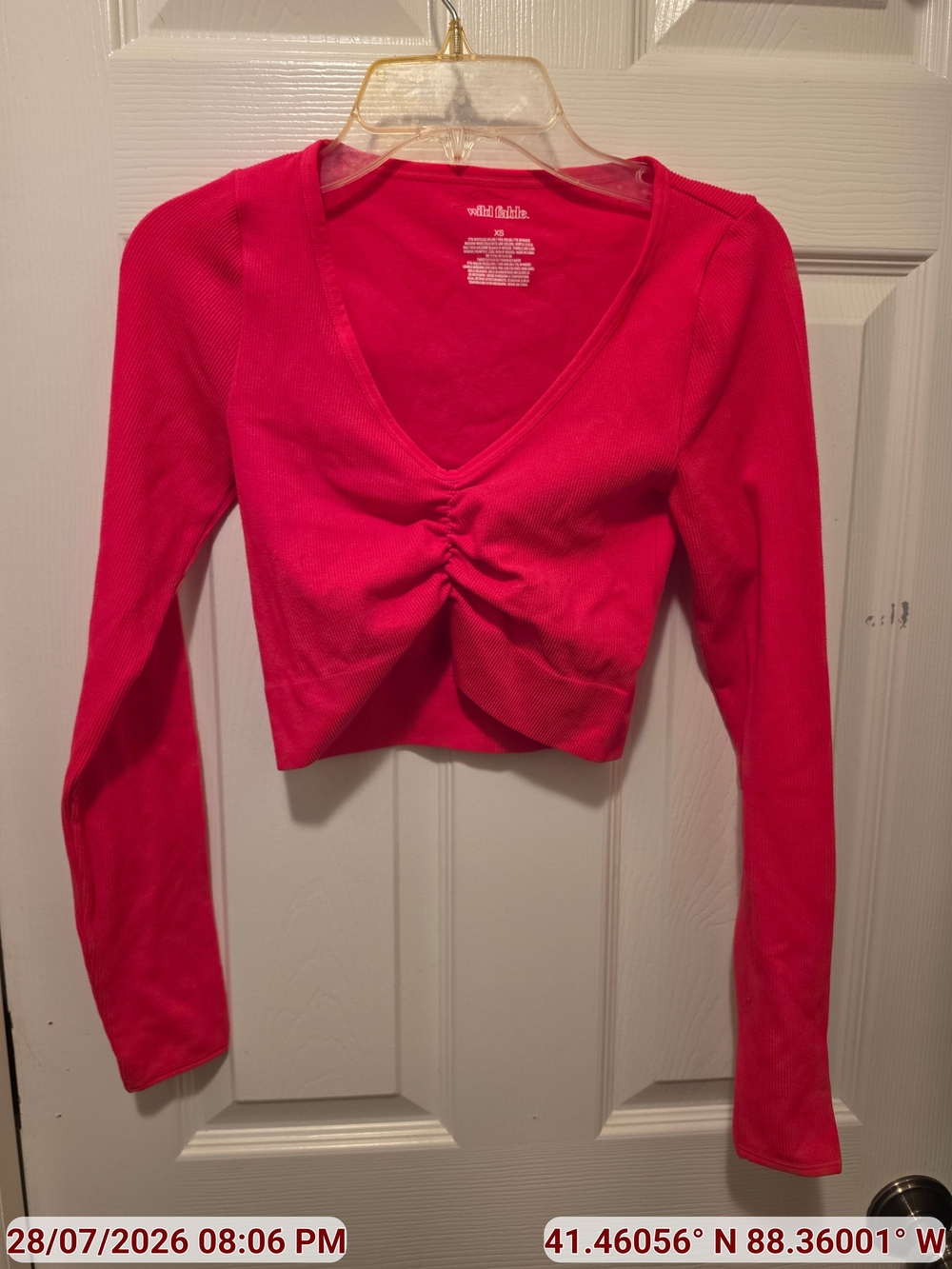 wild fable Hot Pink Ruched V-Neck Long Sleeve Crop Top